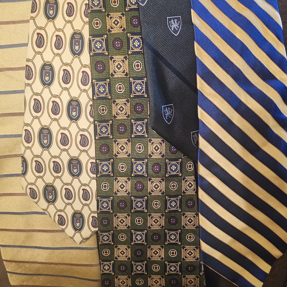 Tommy Hilfiger Men's Ties - Yellow, Green, Blue Collection